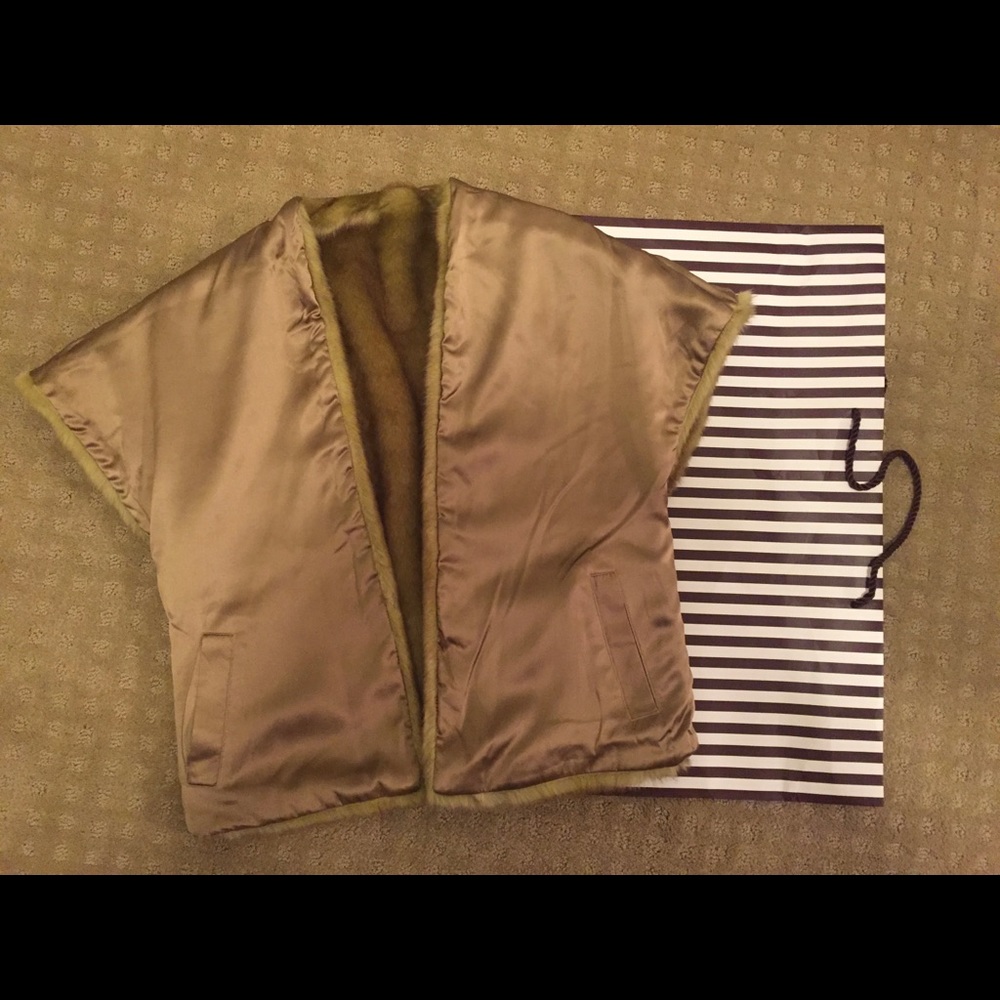 Henri Bendel Faux Fur Reversible Shrug Jacket Gold - Picture 4 of 5